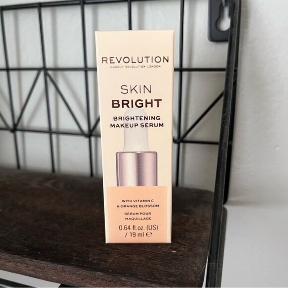 Revolution Skin Bright Brightening Makeup Serum Vitamin C Orange Blossom - Picture 1 of 3